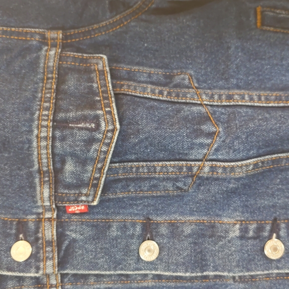 Women's Levi Blue Denim Jacket. - Picture 2 of 7